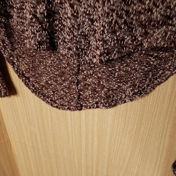 Lush Heathered Textured High Low Sweater Medium - Picture 3 of 7